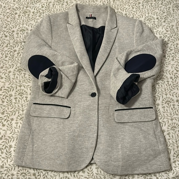 Tommy Hilfiger Cotton Blend Grey Blazer with Navy Accents, Sz 16, Barely Worn - Picture 1 of 1